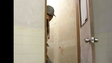 Unas presas fugadas tienen ganas de hombres