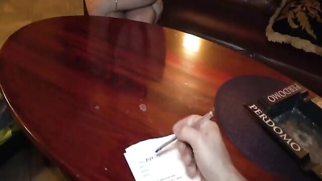 Taylee Wood is trying to become a stripper