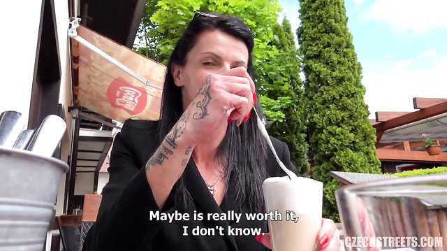 Hot MILF fucked outside for fast money!
