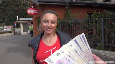 Vonkajšie jebanie s tehotnou dievčinou