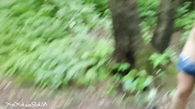 Evelina Darling anal fucked in the woods