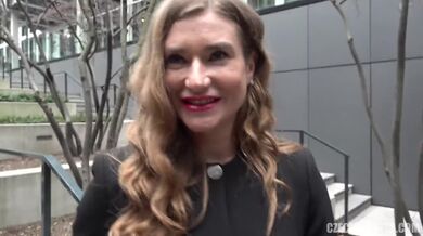 Public MILF fucks for money