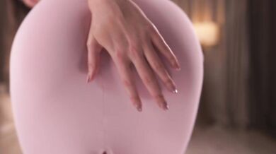 Amateur Asian Solo Teases With a Toy
