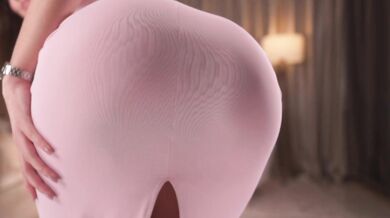 Amateur Asian Solo Teases With a Toy