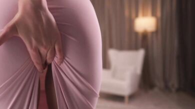 Amateur Asian Solo Teases With a Toy