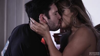Hot Fuck In Bed With Mercedes Carrera