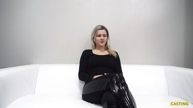Blonde Amateur Sucks Cock In POV