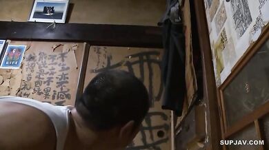 Asian Slut Fucks In Full Daylight