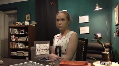 Vinna Gets Hypnotized And Fucked