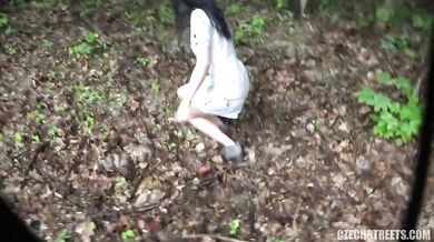 Silvie Gives A Public Outdoor Blowjob On Czech Streets