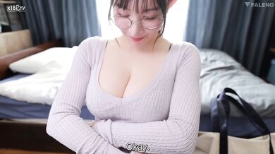 Jun Megami Sucks Him In A Red Apron