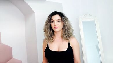 Gabrielle Xo - Group Show Hot Fucking Fun with Gaby