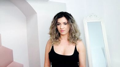 Gabrielle Xo - Group Show Hot Fucking Fun with Gaby