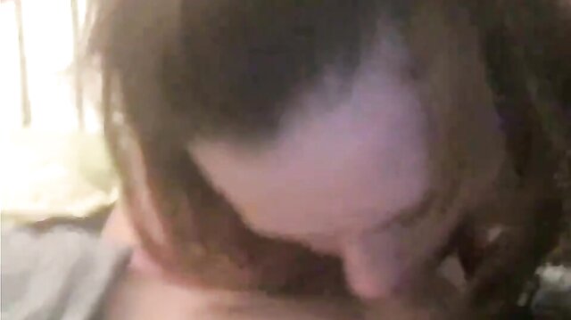 Amateur Babe Sucks A Tiny Dick And Looks Bored