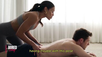 Boy friend body too hard, let me help him stretching，the vibes is getting horny..