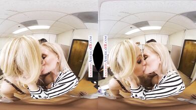 Becky Bandini, Brandi Love a Casca Akashova sa v kancelárii delia o veľkého vtáka vo VR