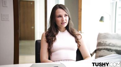 TUSHY - Anal-milující vysokoškolák svede svého profesora