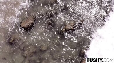 TUSHY - La famosa influencer Elsa disfruta de sus fantasías anales