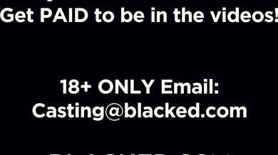 Drobná rozmaznaná blondínka Ashby Winter dostane naplnenú svoju tesnú kundičku