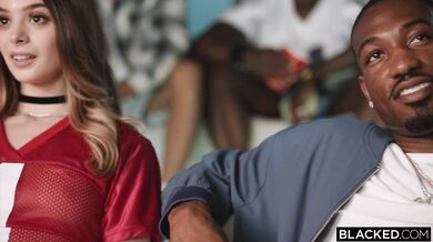 Molly Little gets passed around in 6-BBC gangbang