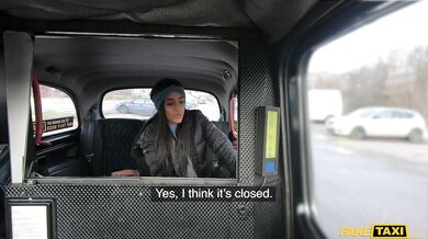 Capri Lmonde se vydává na dlouhou jízdu ve FakeTaxi