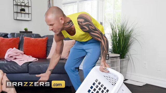 BRAZZERS - Skyler invites her slutty college bestie Jazmin Luv for some gaming but she ends up fucking her stepdad