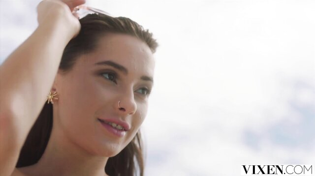 VIXEN - She couldn't resist naughty vacation with stranger