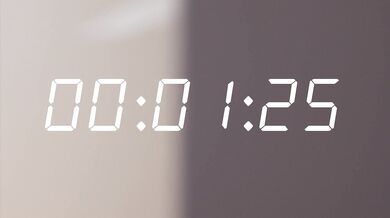 VIXEN - Zvodná baba Rae trávi 24 divokých hodín s Chrisom