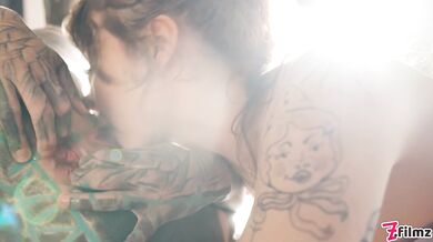 Anuskatzz si hraje se svou přítelkyní Eden Ivy