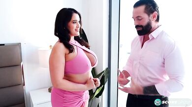 Nia Bleu with lover at the hotel