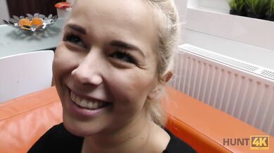 Blonde fucks stranger for money and her boyfriend watches