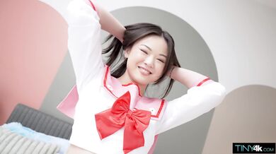 Ázijská kráska Lulu Chu v cosplayi jebe s BWC