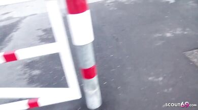 Ryšavka z ulice jebe náhodného chlapa