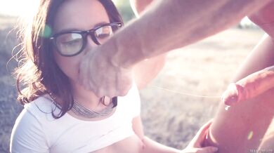 Smyslný žhavý sex v lese