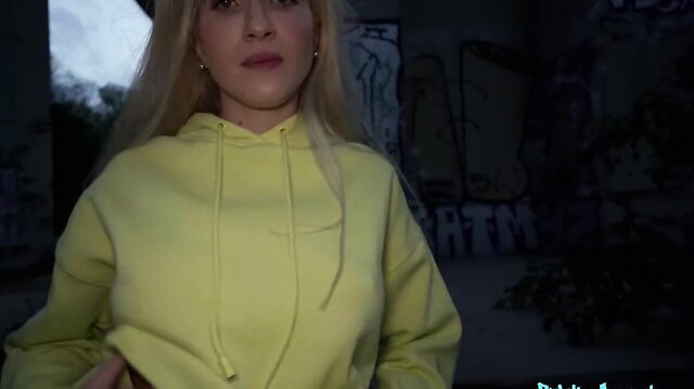 Public Agent - She said she loves her boyfriend LOL