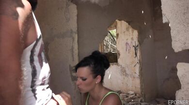 Venkovní zábava se Sina Velvet