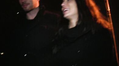 Public Agent - Udělala by tvoje přítelkyně totéž co tahle španělská holka?