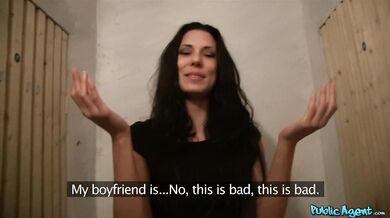 Public Agent - Udělala by tvoje přítelkyně totéž co tahle španělská holka?