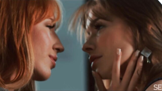 Lesbian play between Lilly Mays and Amanda Lee
