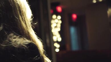 Ohnivá zrzka Cherry Candle šuká svého kamaráda kvůli jeho tlustému černému penisu