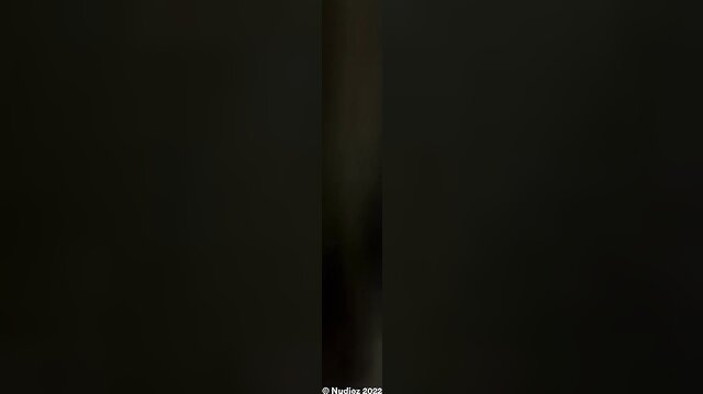 Homemade phone porn with Kiara Moon