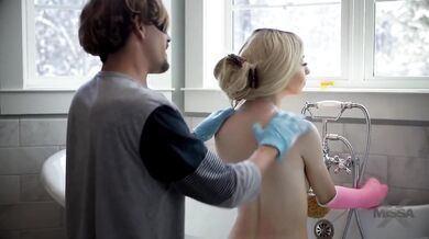 Kenzie Reeves je uspokojená so všetkým, čo potrebuje!