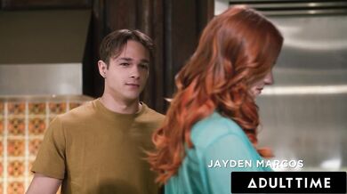 Podniecona PAWG Siri Dahl rucha chudego nastoletniego pasierba