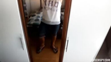 Sexo grupal checo junto al lago