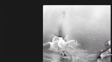 Wiejska MILF CJ okazuje wdzięczność zbawicielowi Ike'owi gorącym i brudnym seksem