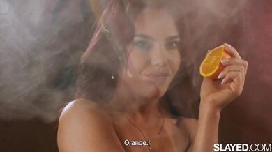 SLAYED - Talia le enseña a la deliciosa Apolonia el arte del gusto