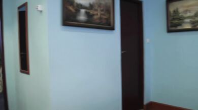 Gorąca blondynka rucha zboczonego bogatego