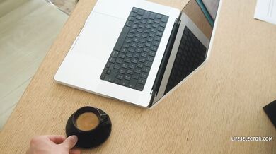 Nelly Kent ví, jak prodat dům