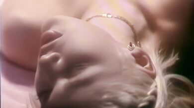 Zamilovaná teenka - Francúzsko 1982