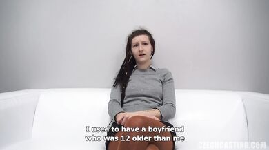 21-letnia amatorka Ewa z dredami na castingu